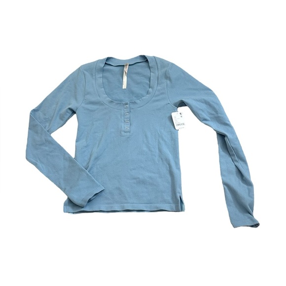 NWT Free People Intimately Light Blue Long Sleeve Shirt M - Picture 1 of 9